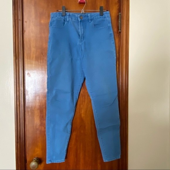 Forever 21 Denim Jeans Blue High Rise Light Wash Classic Skinny Size 29 Stretch - Picture 1 of 7